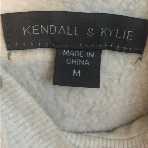 Kendall & Kylie Pacsun cream sweatshirt hoodie - Picture 3 of 4